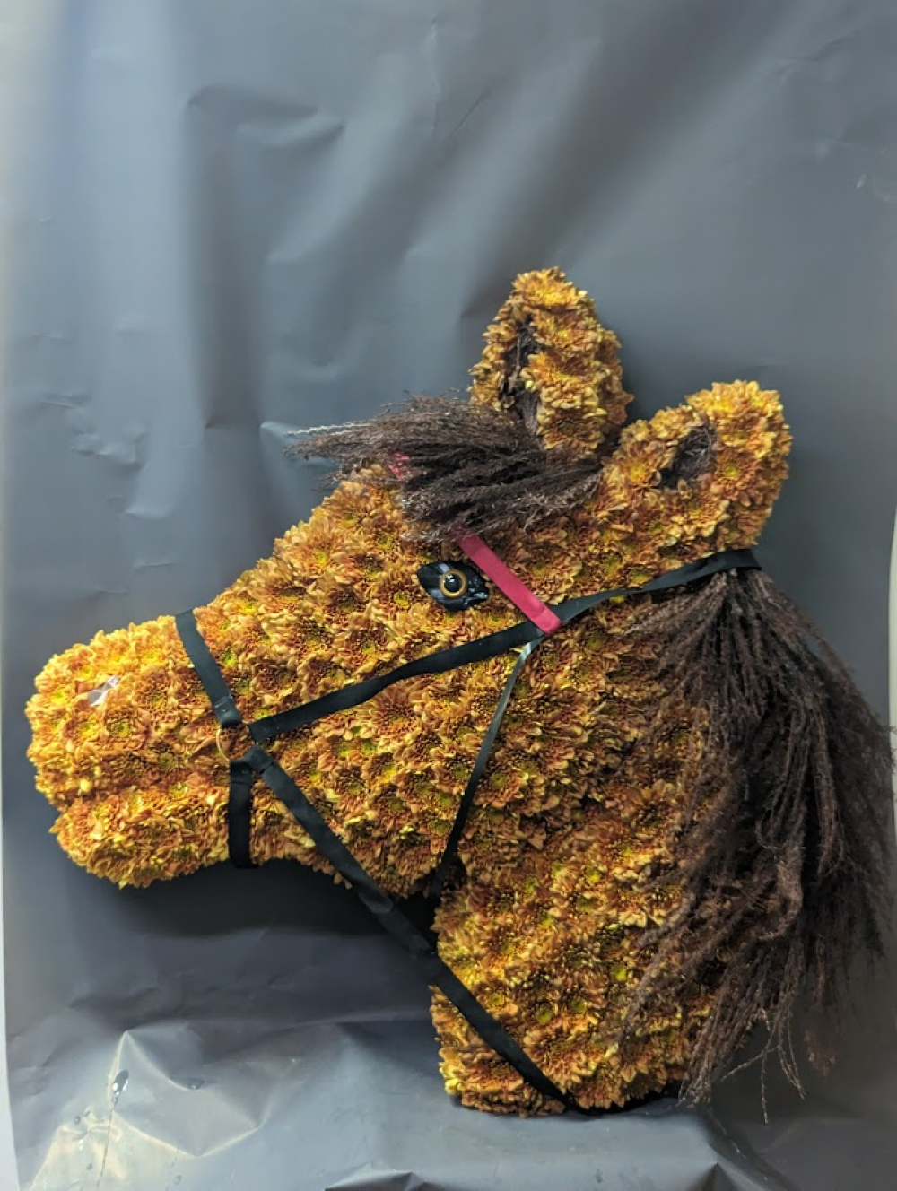 Horses head (bronze)